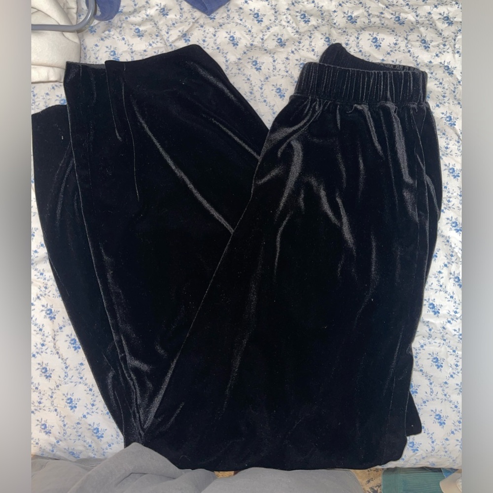 zenana wide leg velvet pants
